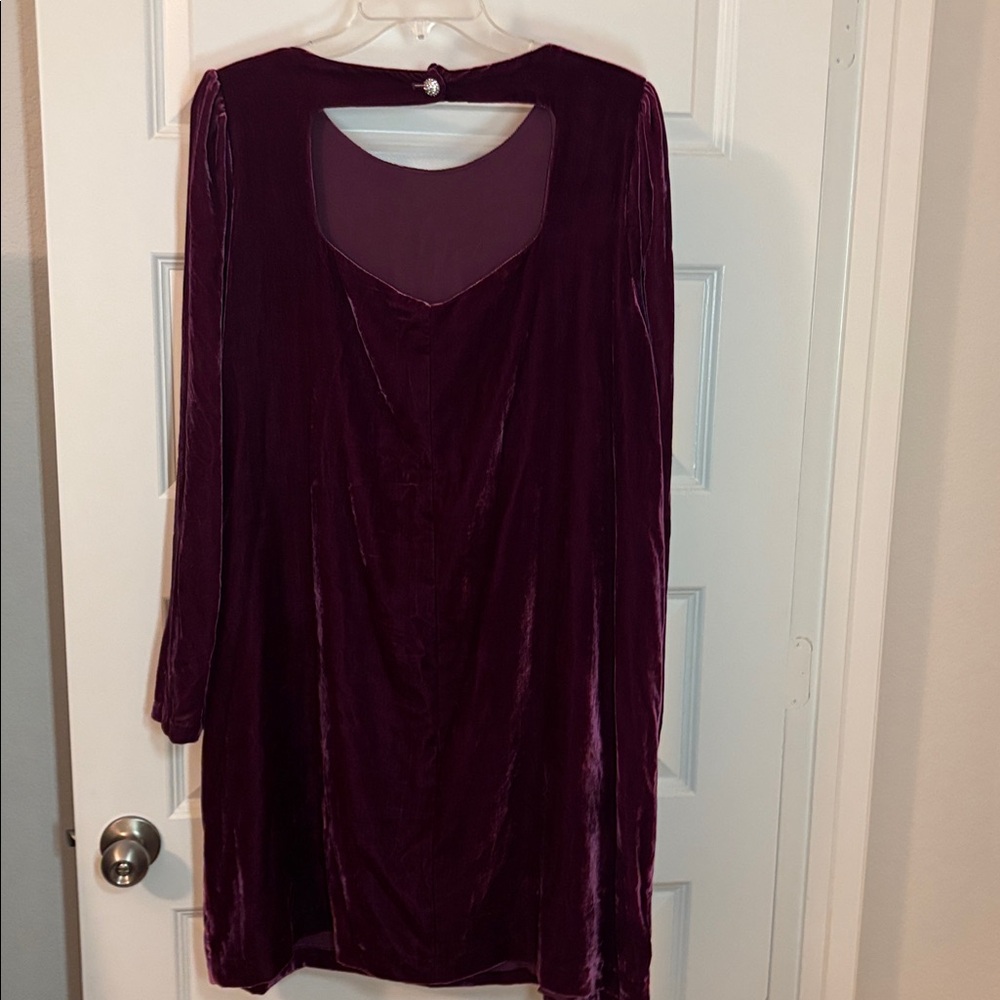 Boden Plum Velvet Open Back Mini Dress SZ 14 rhinestone button long sleeve lined - Picture 2 of 16